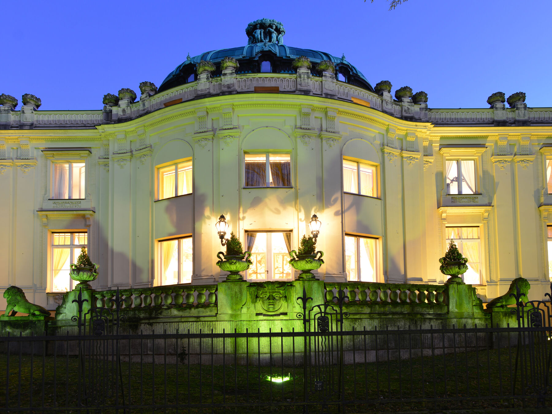Das Löwenpalais, Berlin-Grunewald