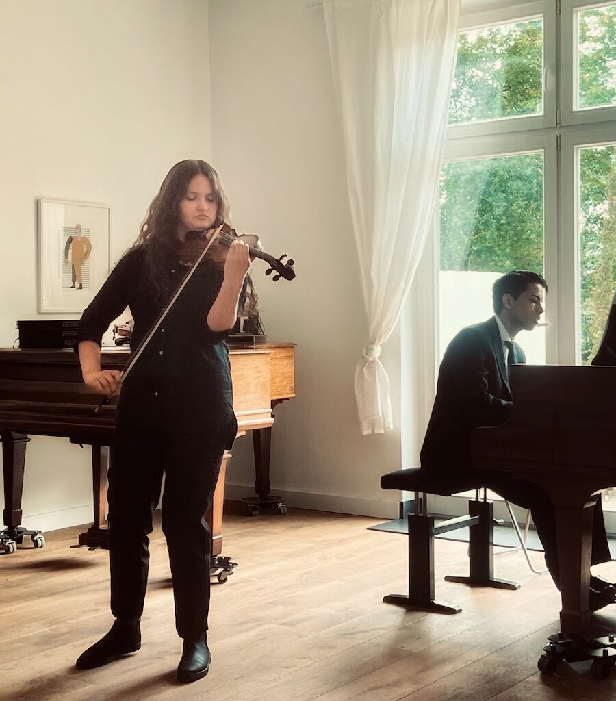Erika Cherkez