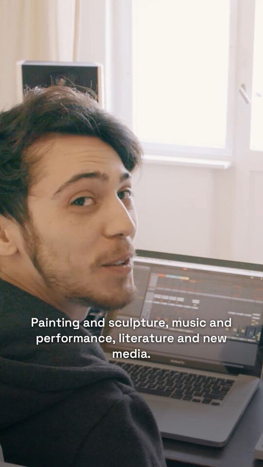 Videos aus dem Programm der Stiftung Starke